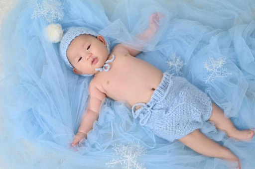 赤峰未满月宝宝上火的症状